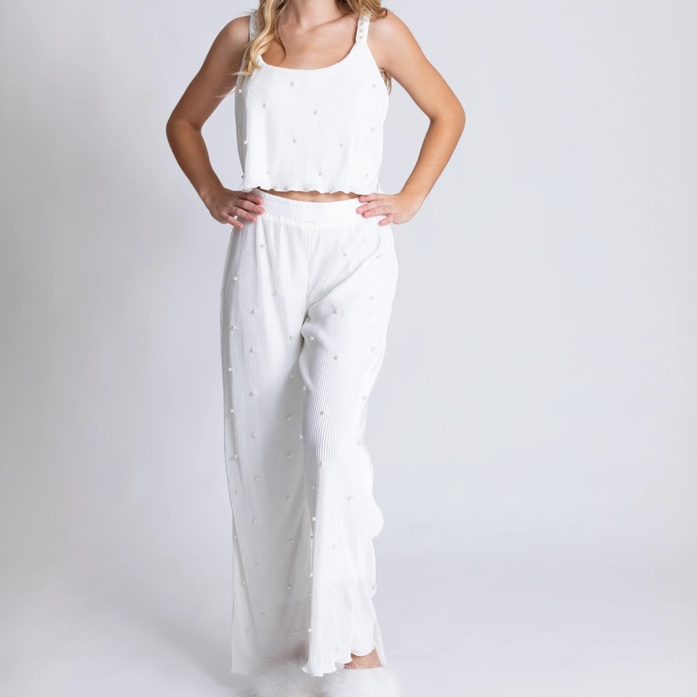 Waverles Pearl White Women's Set